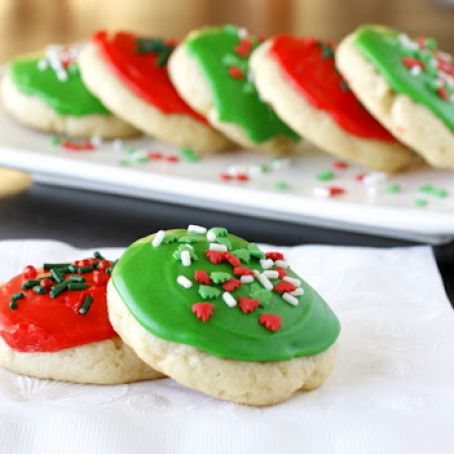 Lofthouse Style Soft Frosted Sugar Cookies