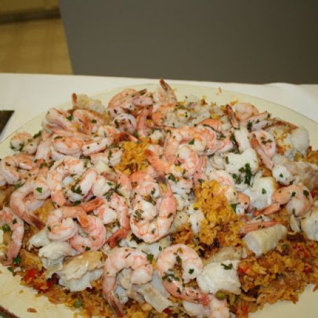 Shrimp and Scallop Paella