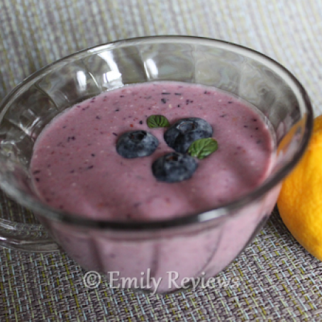 Blueberry Lemon Oat & Thyme Smoothie 