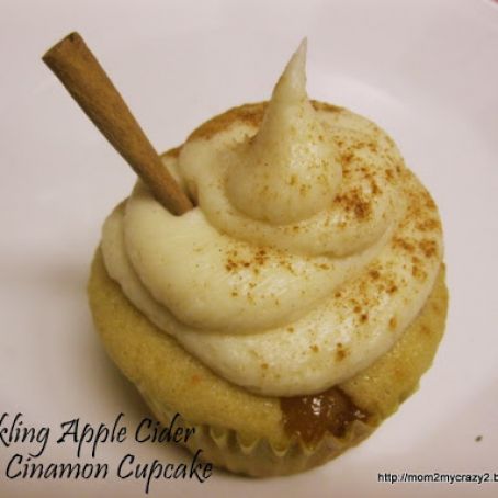 Sparkling Apple Cider Apple Cinnamon Cupcakes