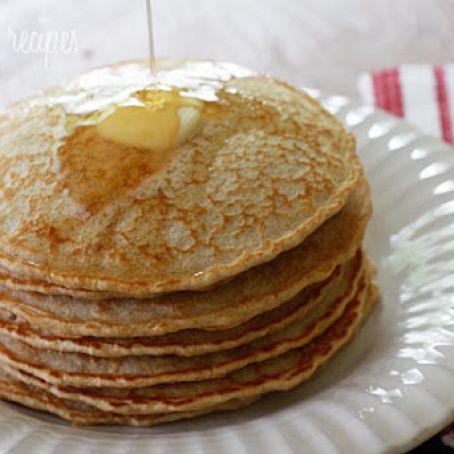 Low Fat Whole Wheat Pancakes 