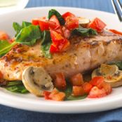 Baked Salmon with Tomatoes, Spinach & Mushrooms