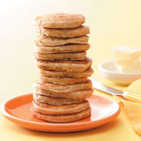 Simple Silver Dollar Oat Pancakes Recipe