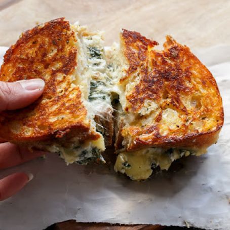 Spinach & Ricotta Grilled Cheese