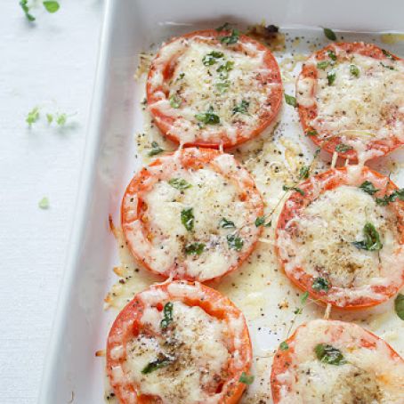 Mozzarella Baked Tomatoes