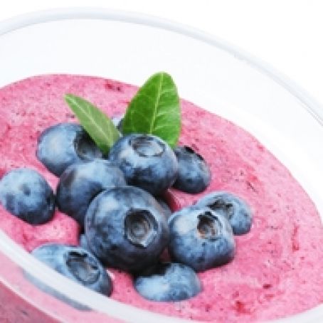 Dr. Oz's Berry Strong Spinach Smoothie