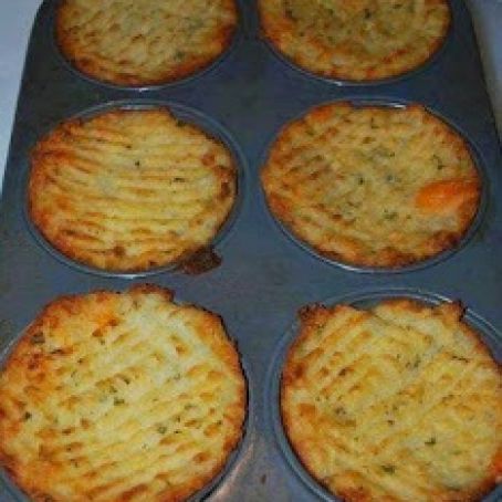 Mashed Potatoes in Muffin Pan