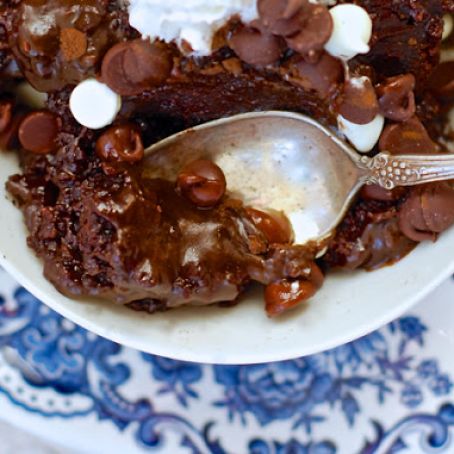 slow cooker chocolate lava pudding cake | ChinDeep