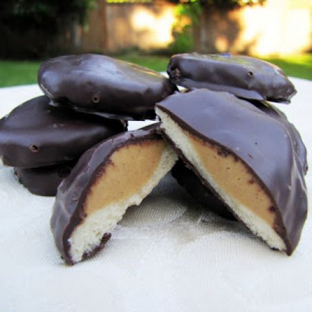 Homemade Girl Scout Tagalongs