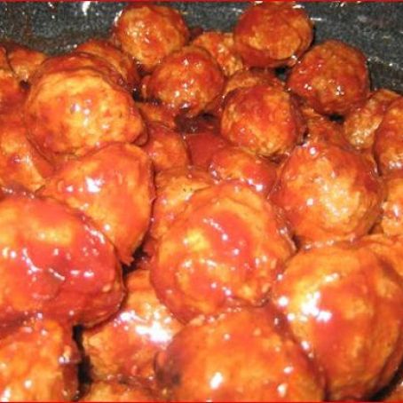 Appetizer Grape Jelly & Chili Sauce Meatballs (Lil Smokies)