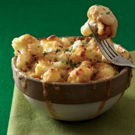 Mac-and-Cheese-Style Cauliflower