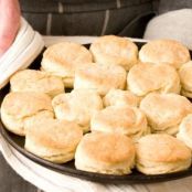 2-Ingredient Whipping Cream Biscuits