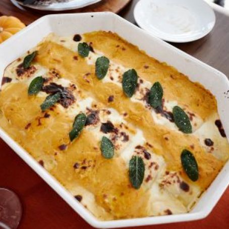 Creamy Pumpkin Lasagna Rolls