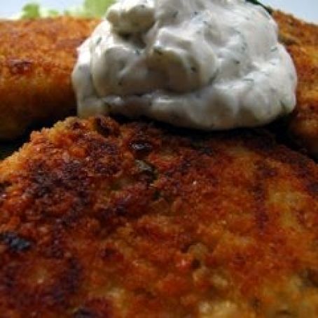 Walleye Cakes with Dill Sauce