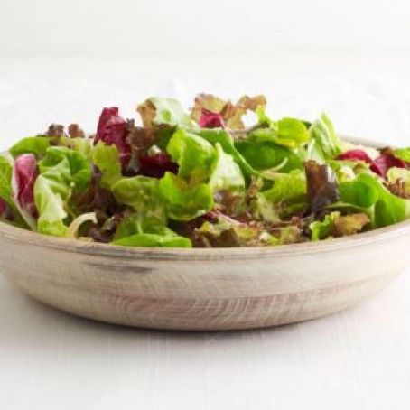 Green Salad with Shallot Dressing