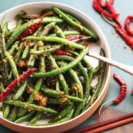 Easy Sichuan Dry-Fried Green Beans (Gan Bian Si Ji) Without a Wok