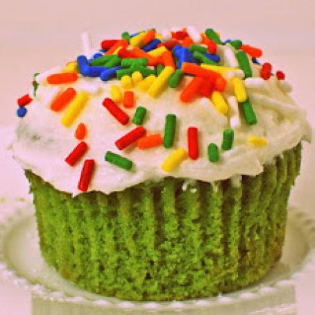 St. Patrick's Day Green Cupcakes