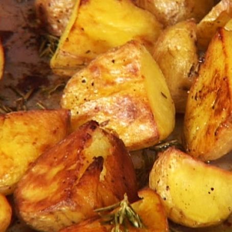 Crunchy Roasted Rosemary Potatoes