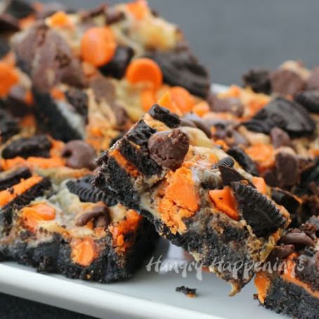 Halloween Orange & Black Cookies & Cream Magic Bars