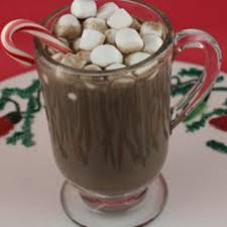 Crockpot Mint-chata Hot Chocolate