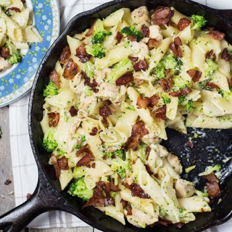 Garlic Chicken Pasta - w/ Broccoli and Prosciutto