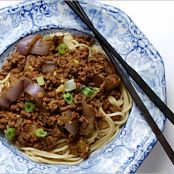 Chinese Egg Noodles with Beef & Hot Bean Sauce