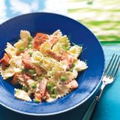 Creamy Farfalle with Salmon and Peas