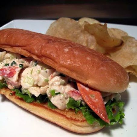 Maine Lobster Roll