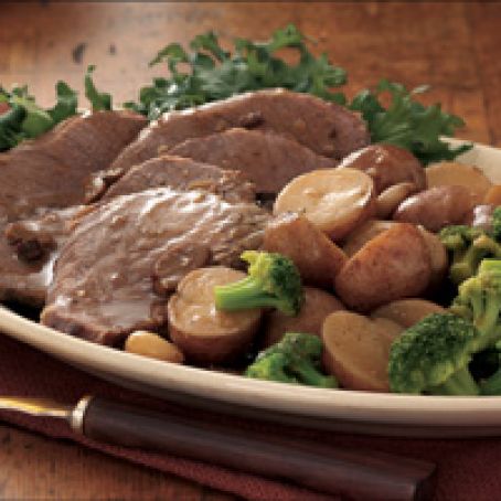 Garlic Braised Beef & Potatoes