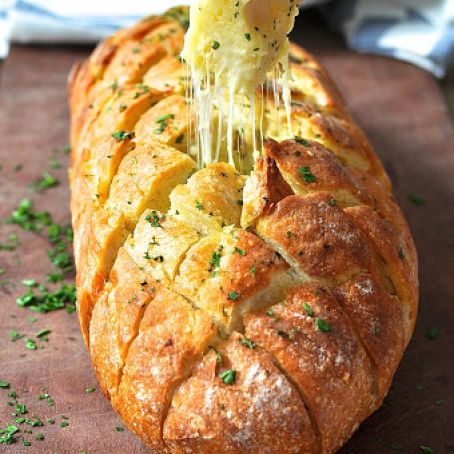 Cheese & Garlic Crack Bread (Pull apart Bread)