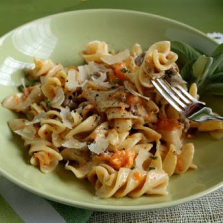 Creamy Pumpkin & Sausage Sage Pasta
