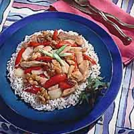 Chicken With Walnuts