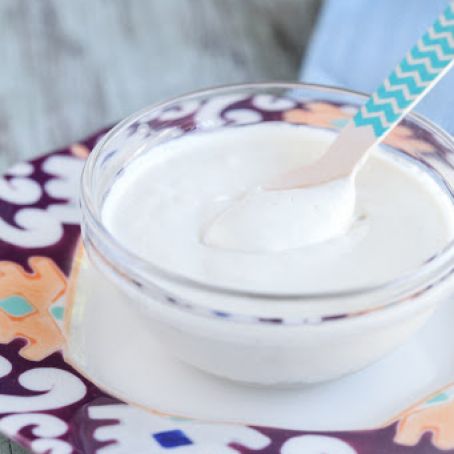 sour cream - Dairy-Free Cashew Sour Cream