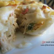 Slow Cooked Chicken Stuffed Pasta with Roasted Galic Cream Sauce