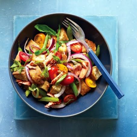 SALMON PANZANELLA w/GREEN BEANS