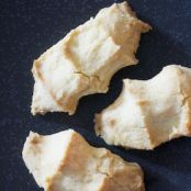 Roasted Flour Squeeze Cookies