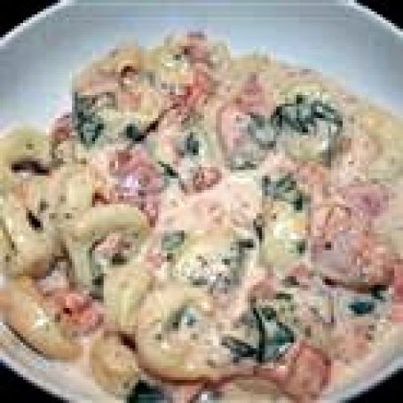 Spinach Tomato Tortellini