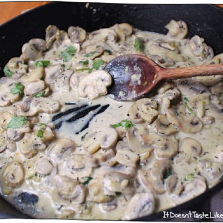Creamy Coconut Garlic Mushrooms