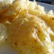 Rich and Creamy Potatoes Au Gratin