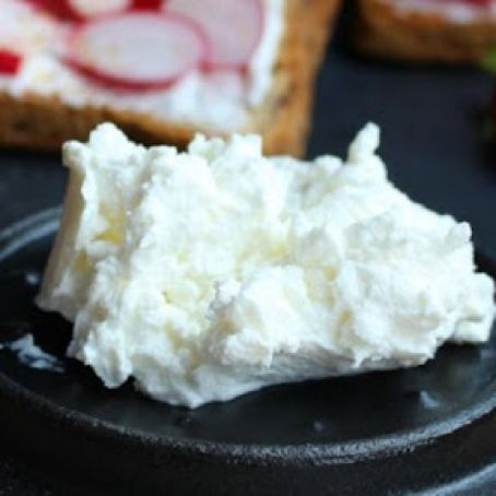 Homemade Sicilian Ricotta Cheese