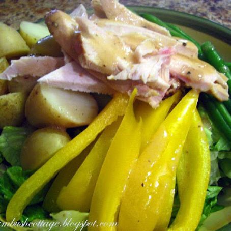 Chicken Salad with Baby Potatoes, Green Beans and Peppers