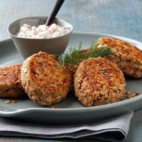Dilled Salmon Cakes (B/S)