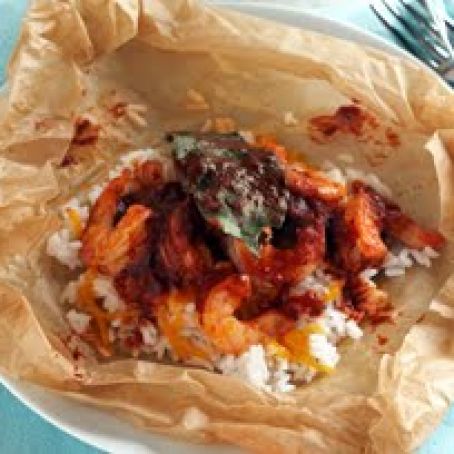 Ataditos de Arroz con Camarones al achiote