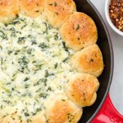 Baked Biscuit Wreath Dip