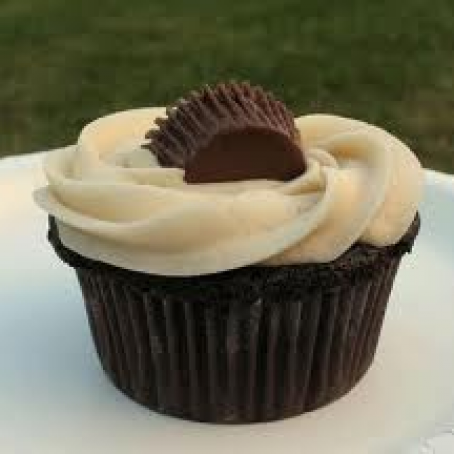 Chocolate Peanut Butter Cupcakes