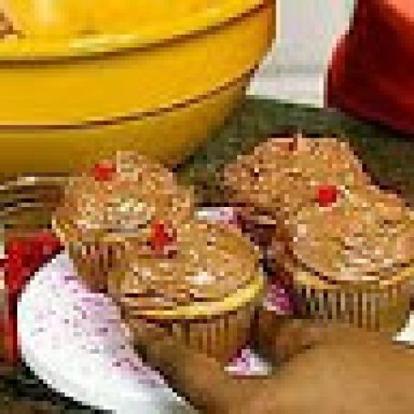 Buttermilk Cupcakes with Chocolate Icing