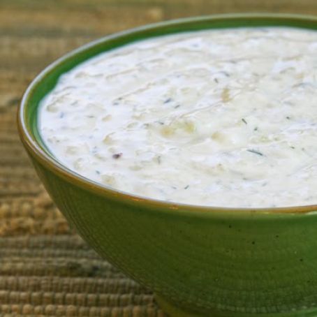 Tzatziki (Greek Yogurt and Cucumber Sauce) Recipe | Yummly