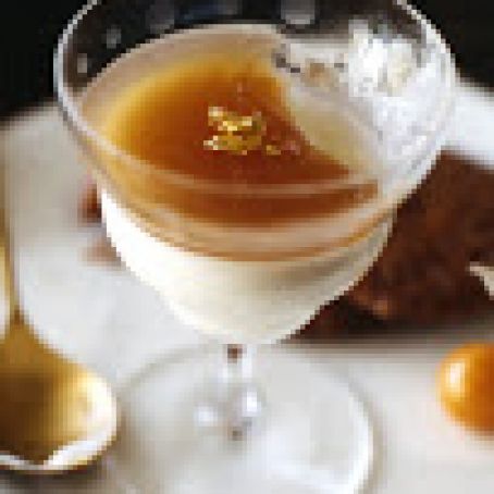 Vanilla-and-Cider Panna Cottas with Spiced Ginger Cookies