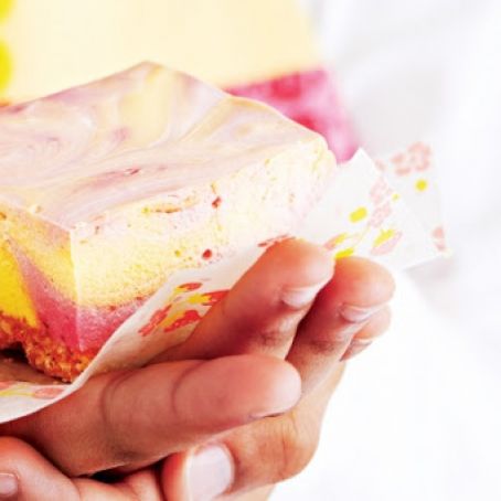 No-Bake Pink Lemonade Cheesecake Squares