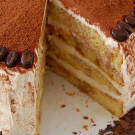 Tiramisu Cake